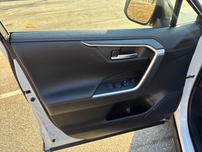 2025 Toyota RAV4 Plug-in Hybrid XSE