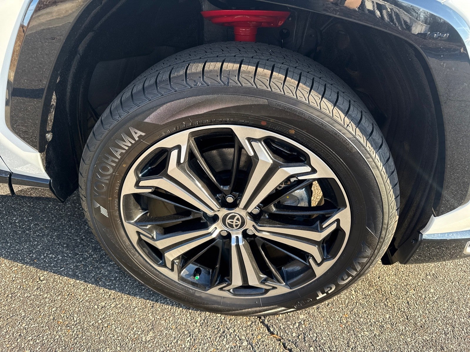 2025 Toyota RAV4 Plug-in Hybrid XSE