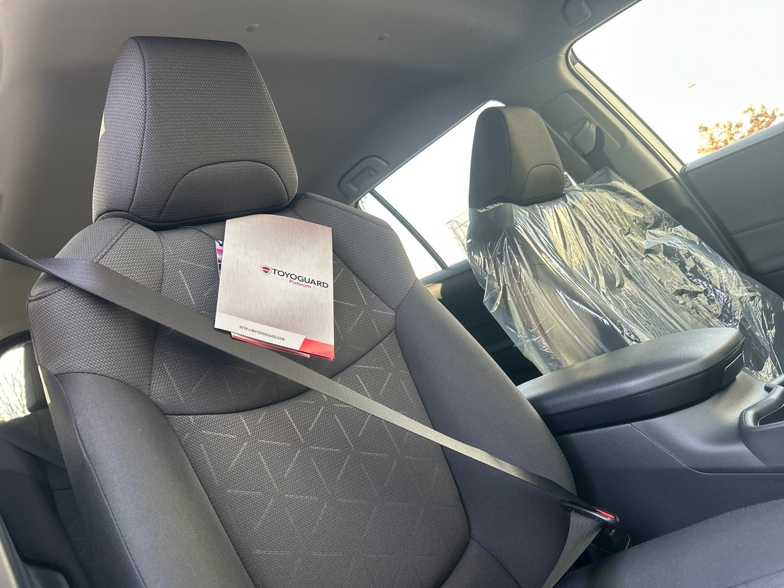 2025 Toyota RAV4 Hybrid Hybrid XLE