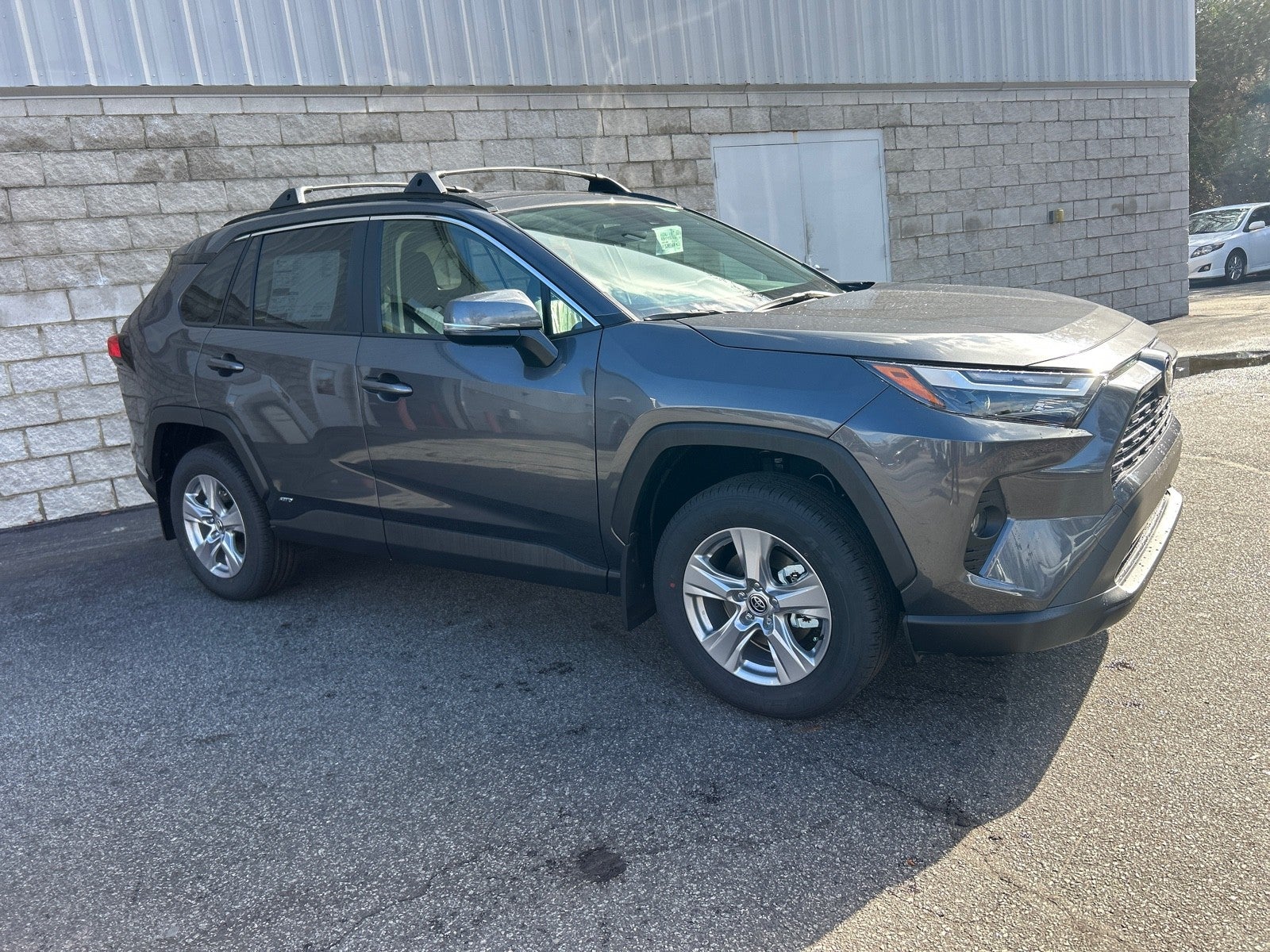 2025 Toyota RAV4 Hybrid Hybrid XLE