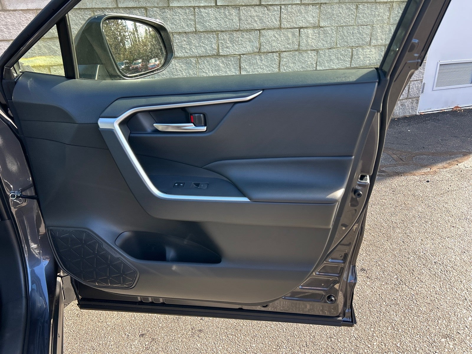 2025 Toyota RAV4 Hybrid Hybrid XLE