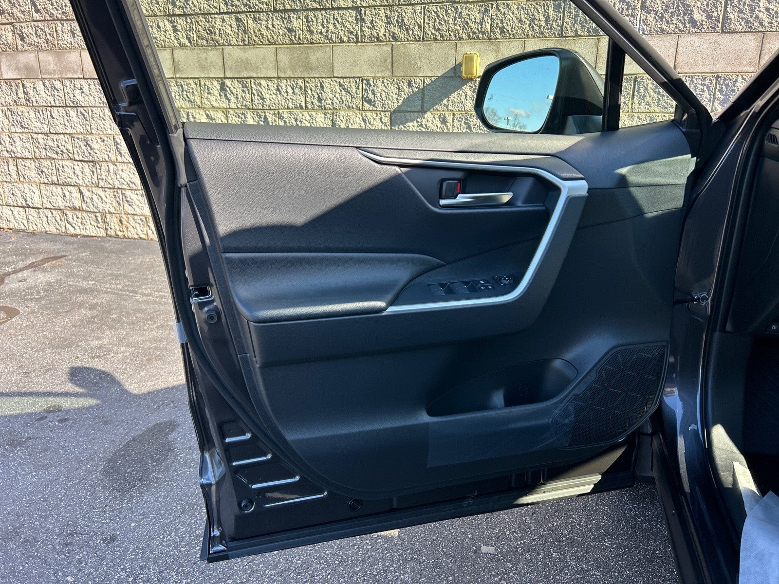 2025 Toyota RAV4 Hybrid Hybrid XLE