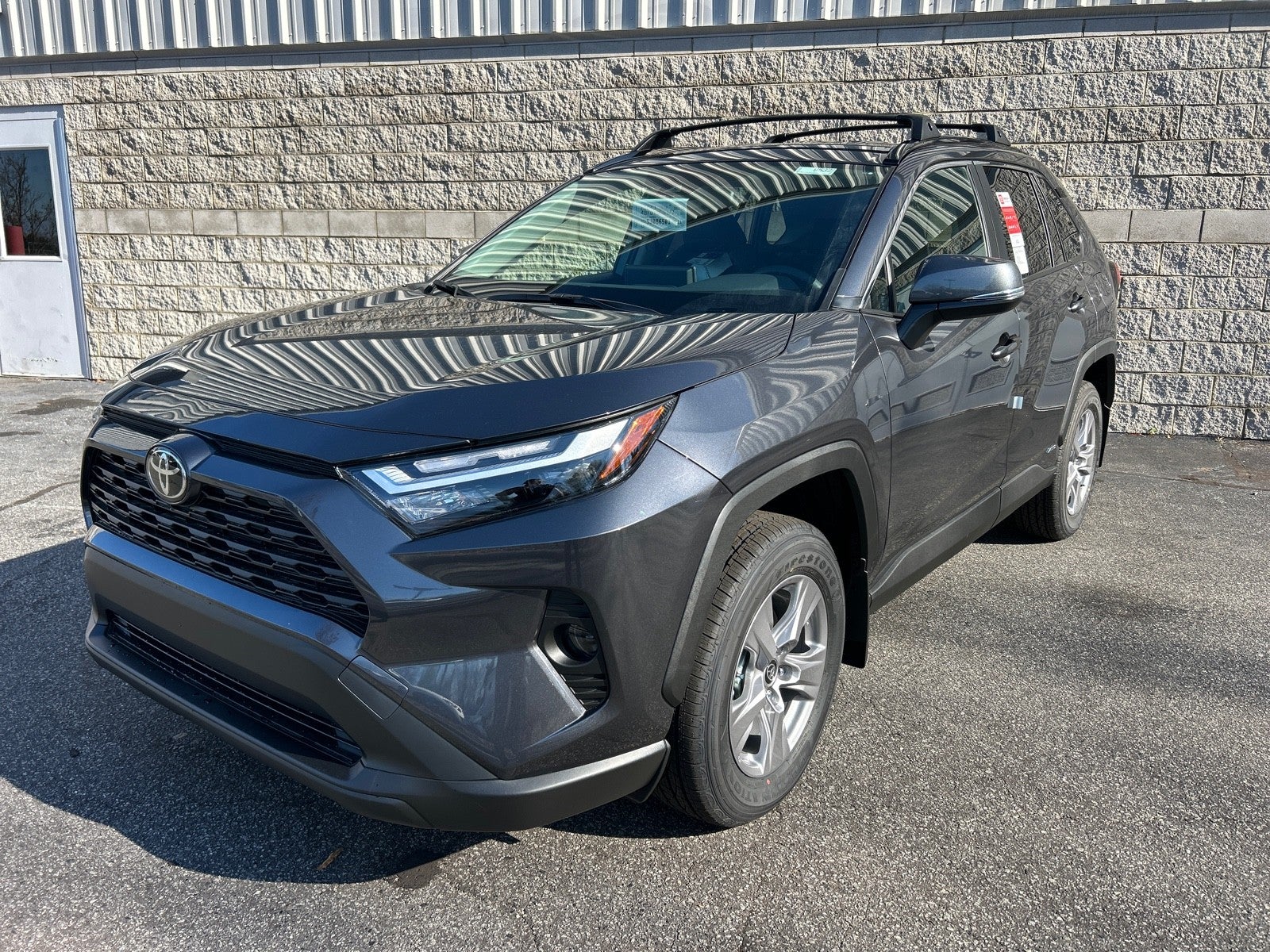 2025 Toyota RAV4 Hybrid Hybrid XLE