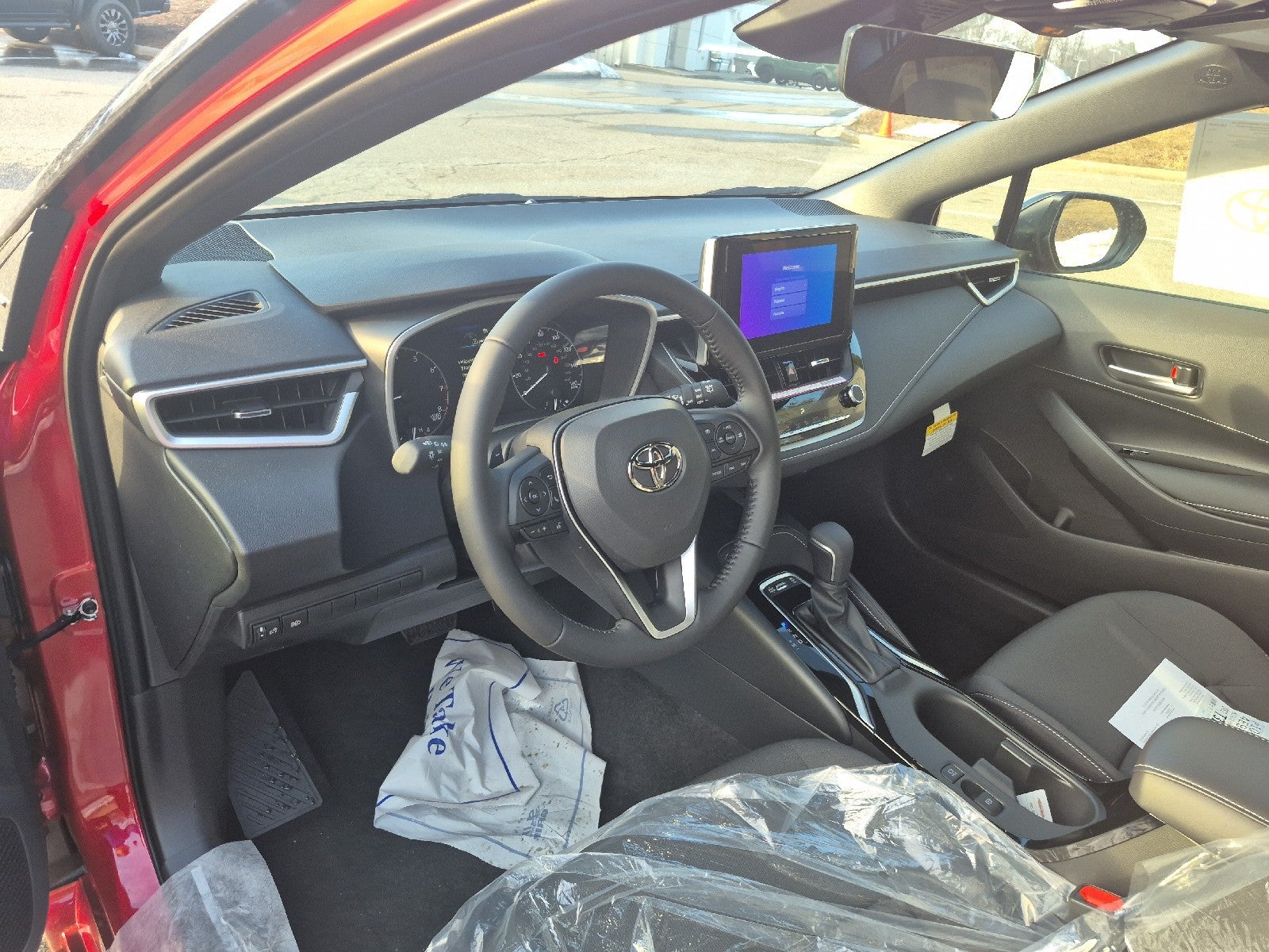 2026 Toyota Corolla Hatchback SE