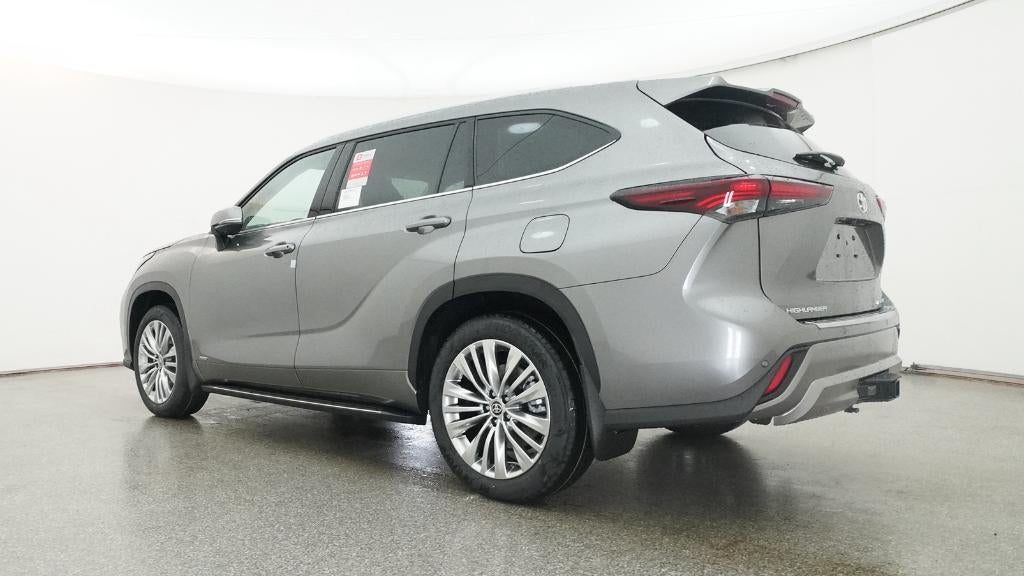 2026 Toyota Highlander Hybrid Hybrid Platinum