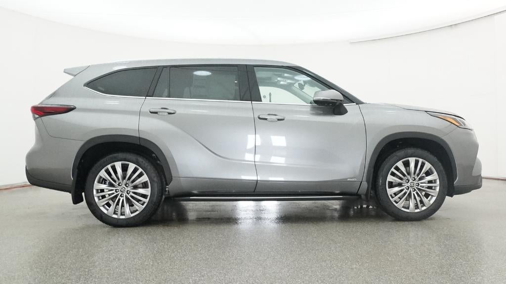 2026 Toyota Highlander Hybrid Hybrid Platinum
