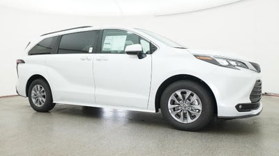 2026 Toyota Sienna XLE