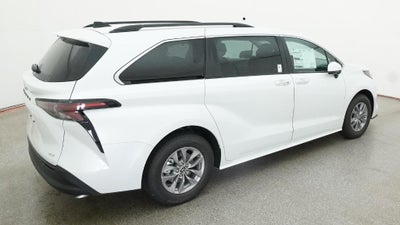 2026 Toyota Sienna XLE