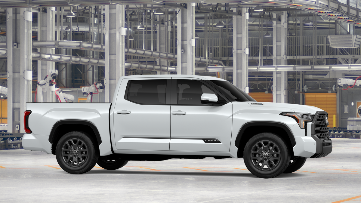 2026 Toyota Tundra i-FORCE MAX Platinum i-FORCE MAX