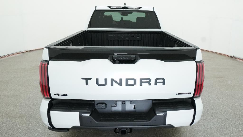 2026 Toyota Tundra i-FORCE MAX Platinum i-FORCE MAX