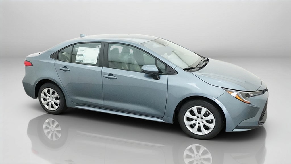 2027 Toyota Corolla LE