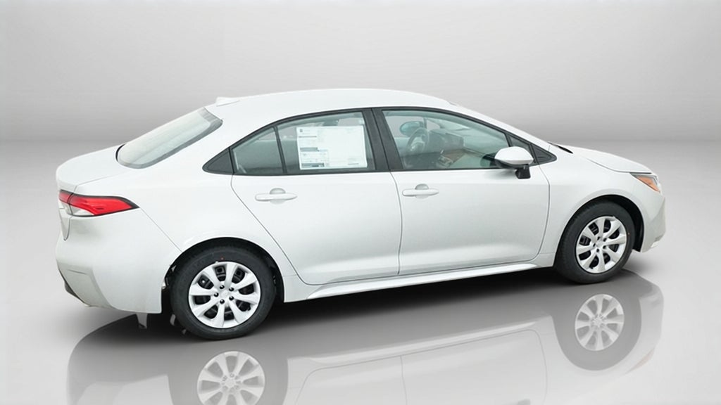 2027 Toyota Corolla LE