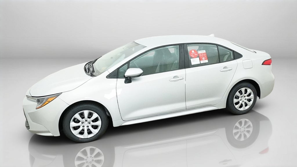 2027 Toyota Corolla LE