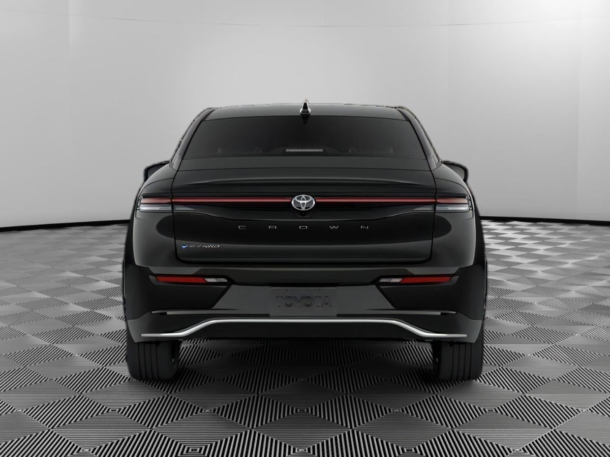 2027 Toyota Toyota Crown XLE