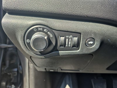 2015 Chrysler 200 LX