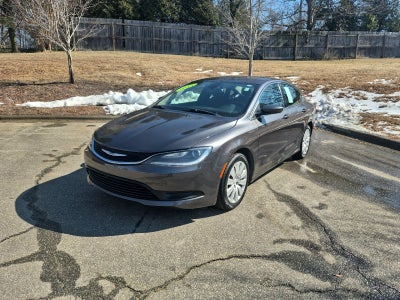 2015 Chrysler 200 LX