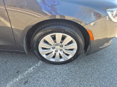 2015 Chrysler 200 LX
