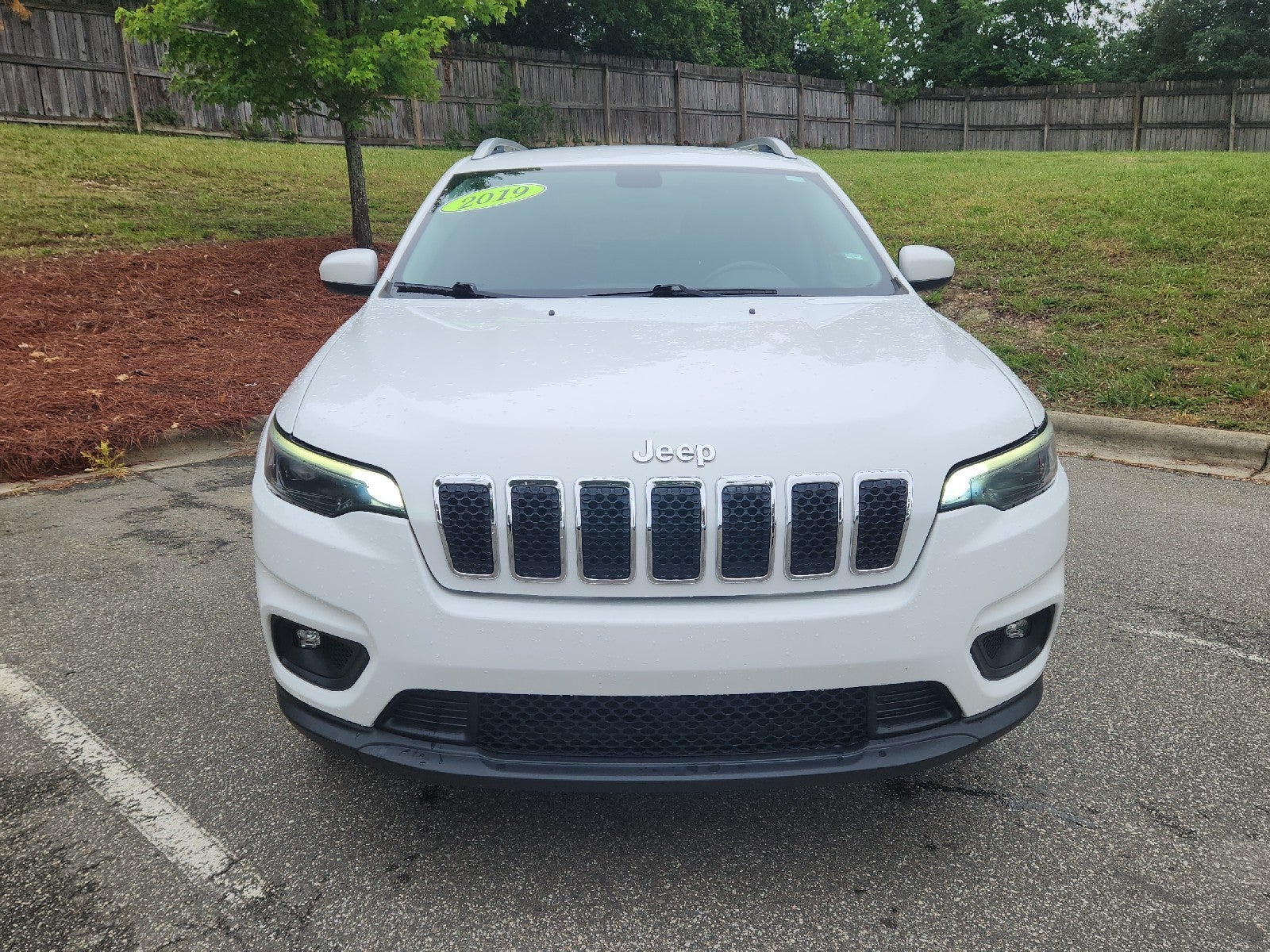 Used 2019 Jeep Cherokee Latitude with VIN 1C4PJMCB0KD310967 for sale in High Point, NC
