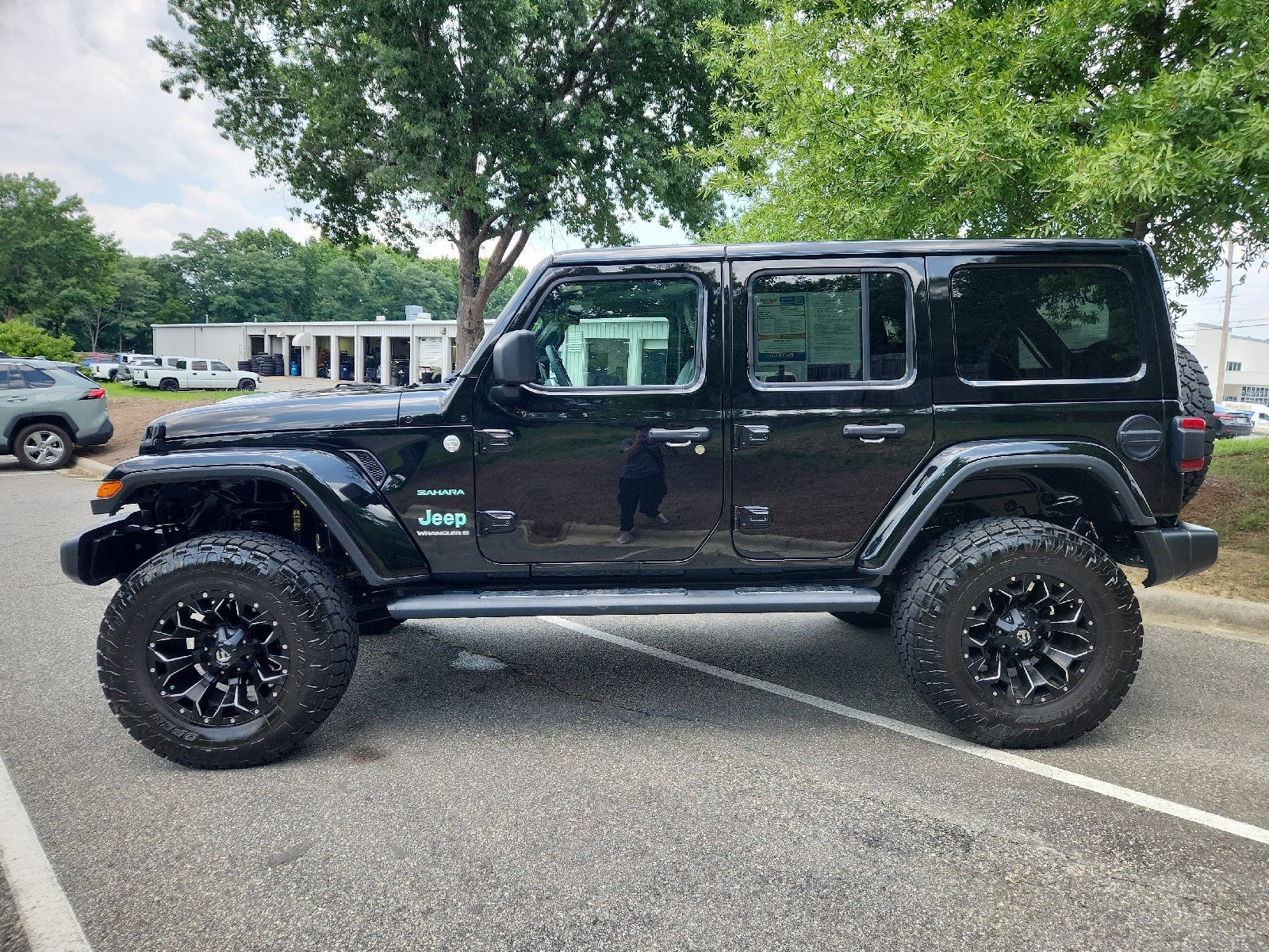 2024 Jeep Wrangler Sahara