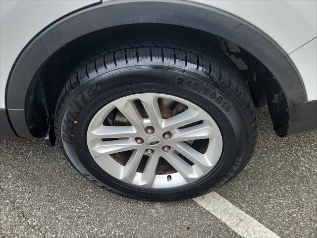 2017 Ford Explorer Base