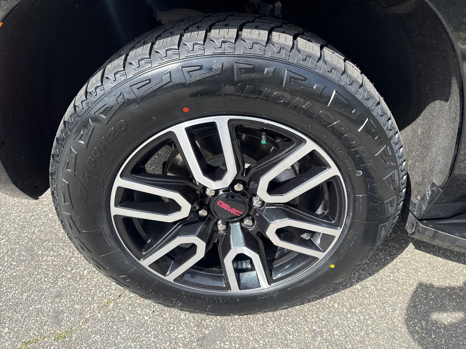 2023 GMC Yukon AT4
