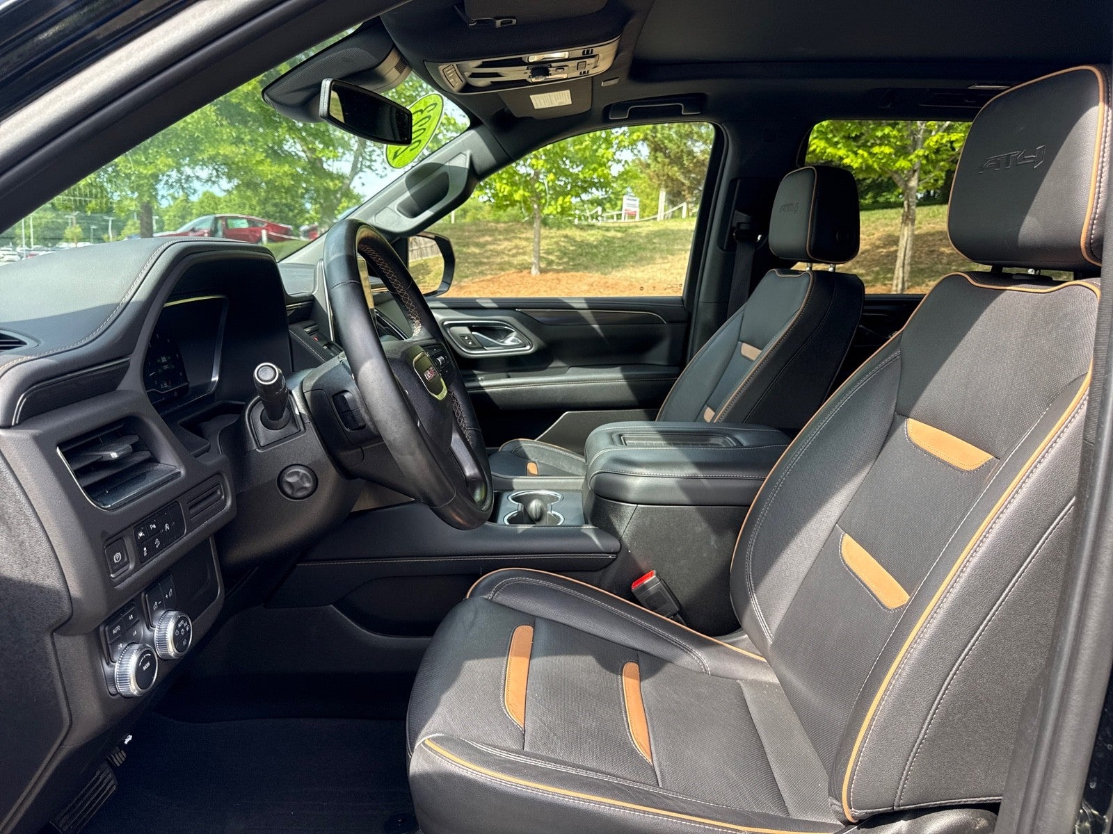 2023 GMC Yukon AT4