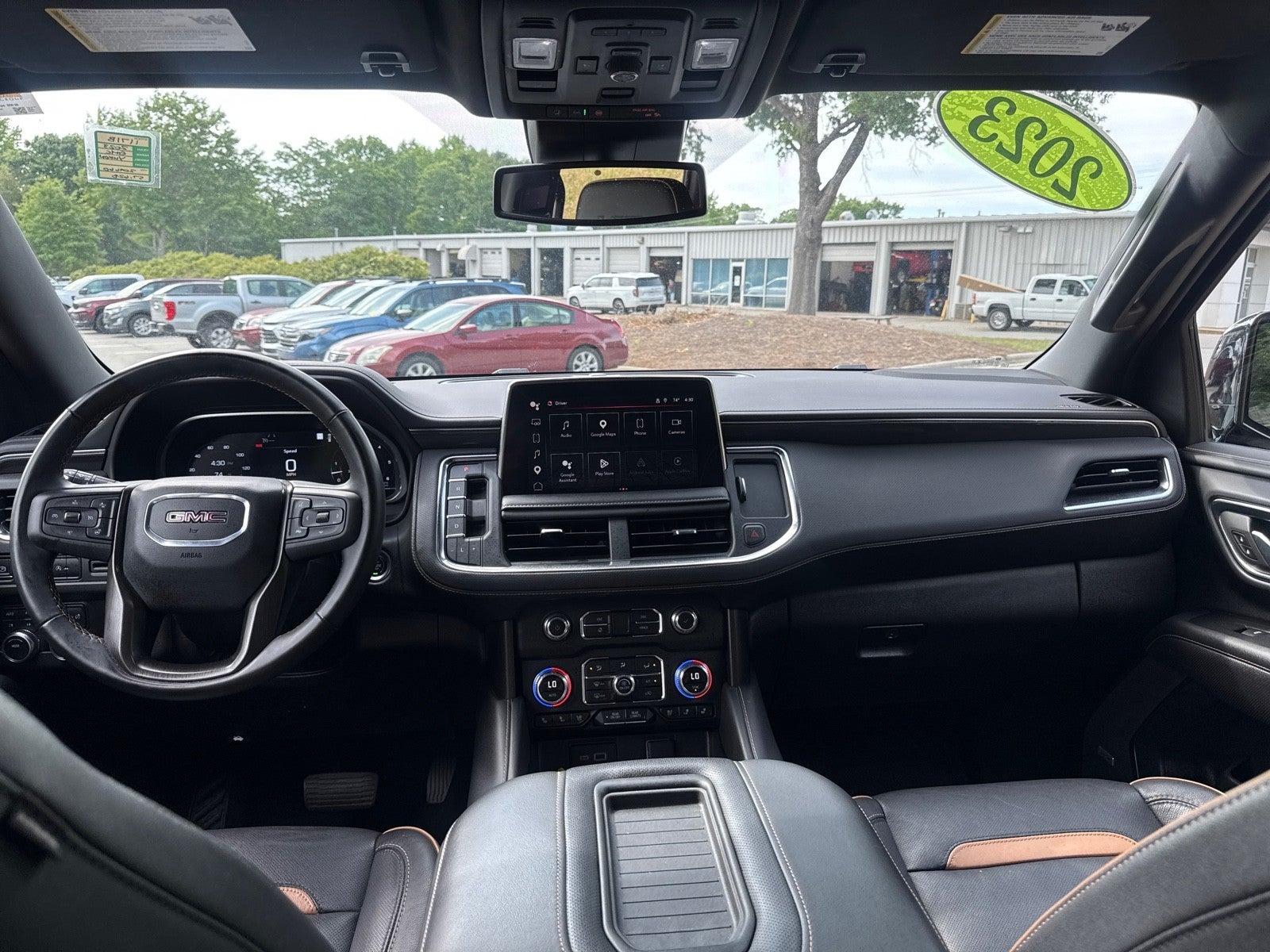 2023 GMC Yukon AT4