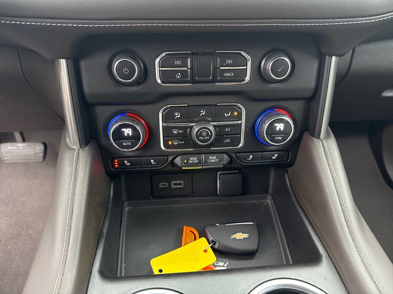 2023 Chevrolet Suburban Z71