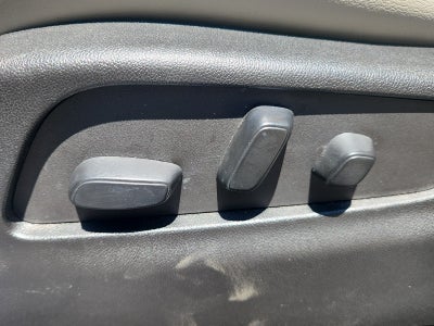2023 Cadillac XT4 AWD Luxury