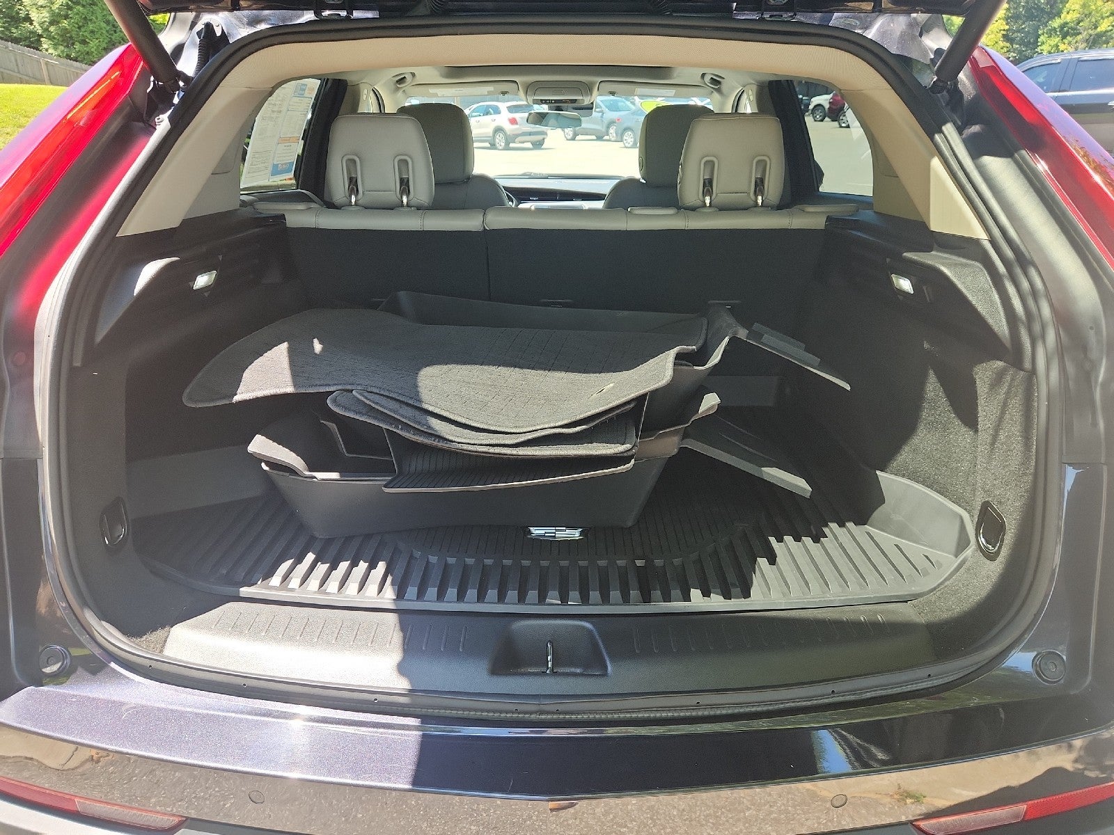 2023 Cadillac XT4 AWD Luxury