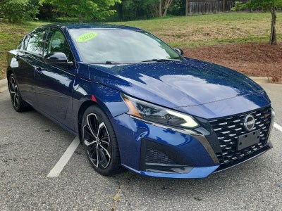 2023 Nissan Altima 2.5 SR