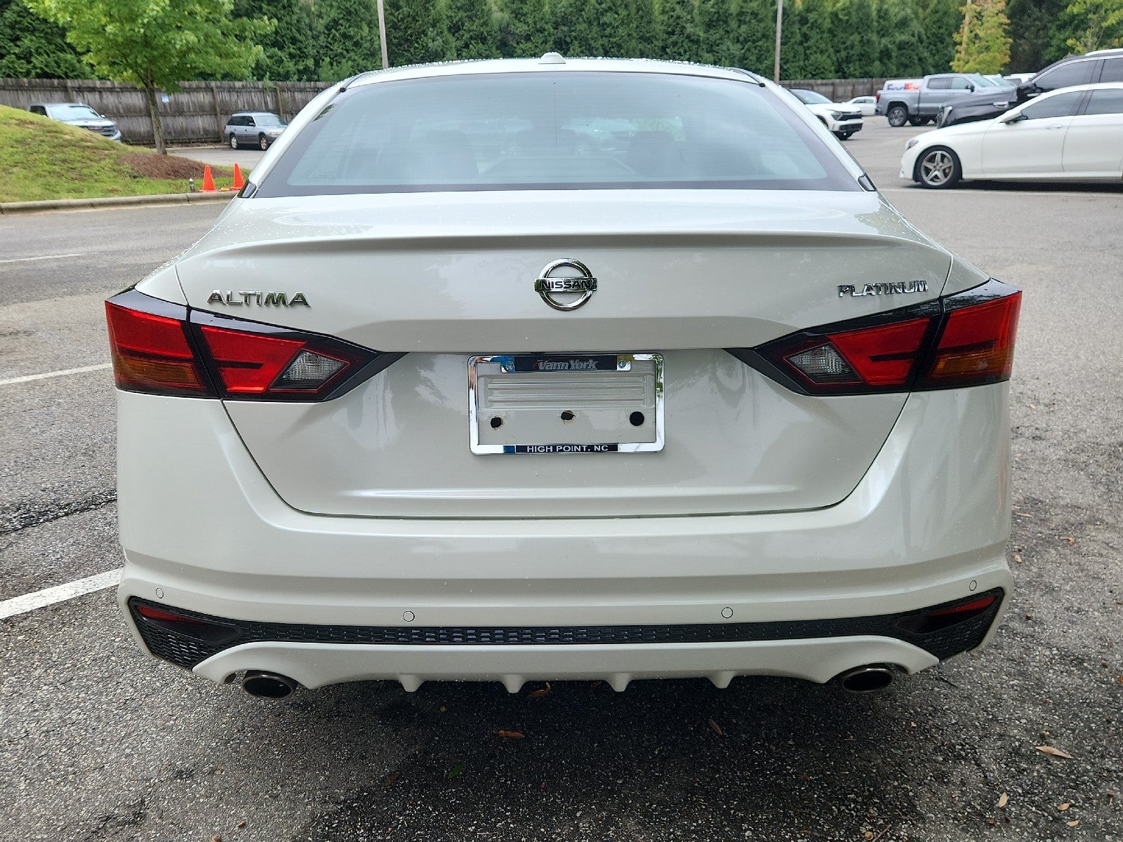 2020 Nissan Altima 2.5 Platinum