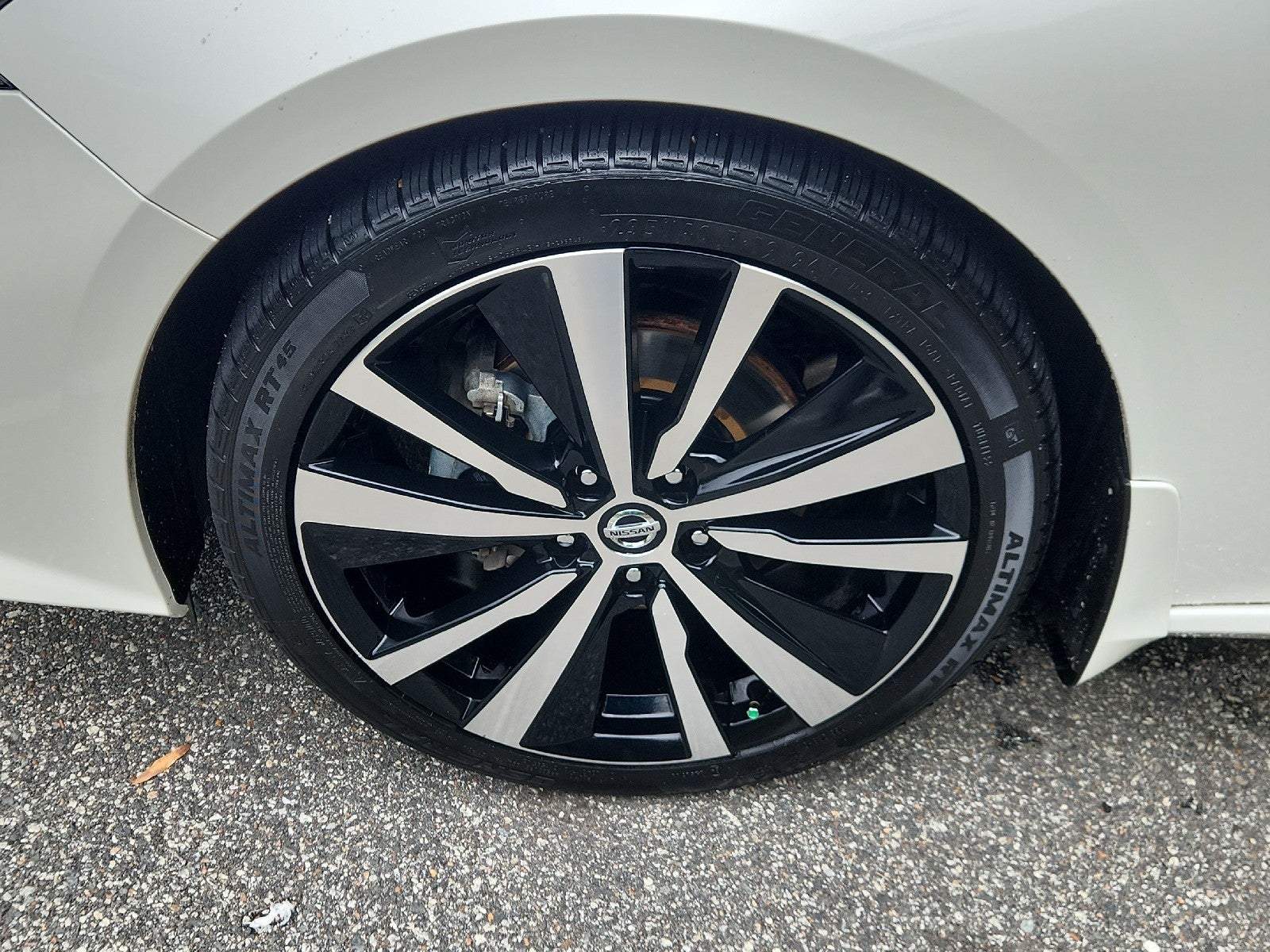 2020 Nissan Altima 2.5 Platinum