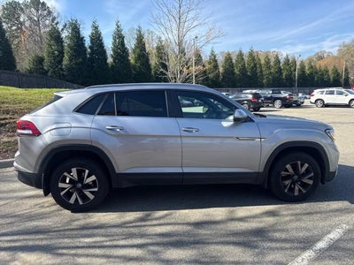 2020 Volkswagen Atlas Cross Sport 2.0T SE