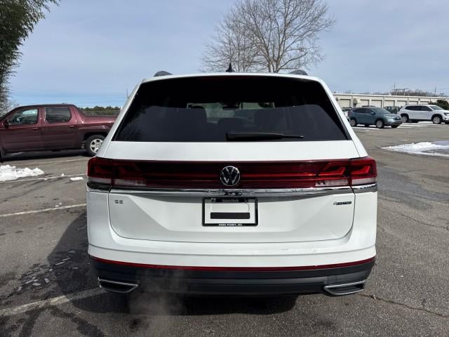 2024 Volkswagen Atlas 2.0T SE