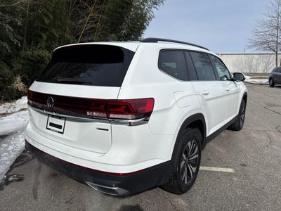 2024 Volkswagen Atlas 2.0T SE