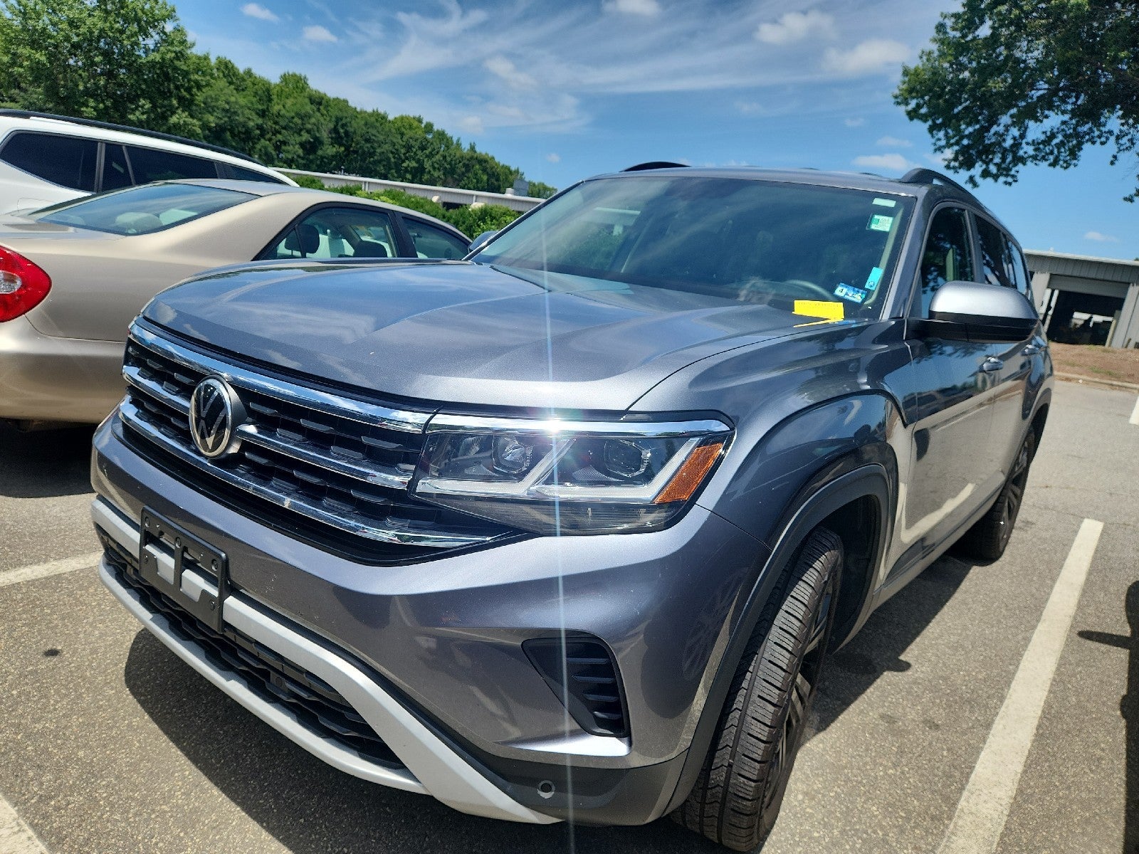 2022 Volkswagen Atlas 3.6L V6 SE w/Technology