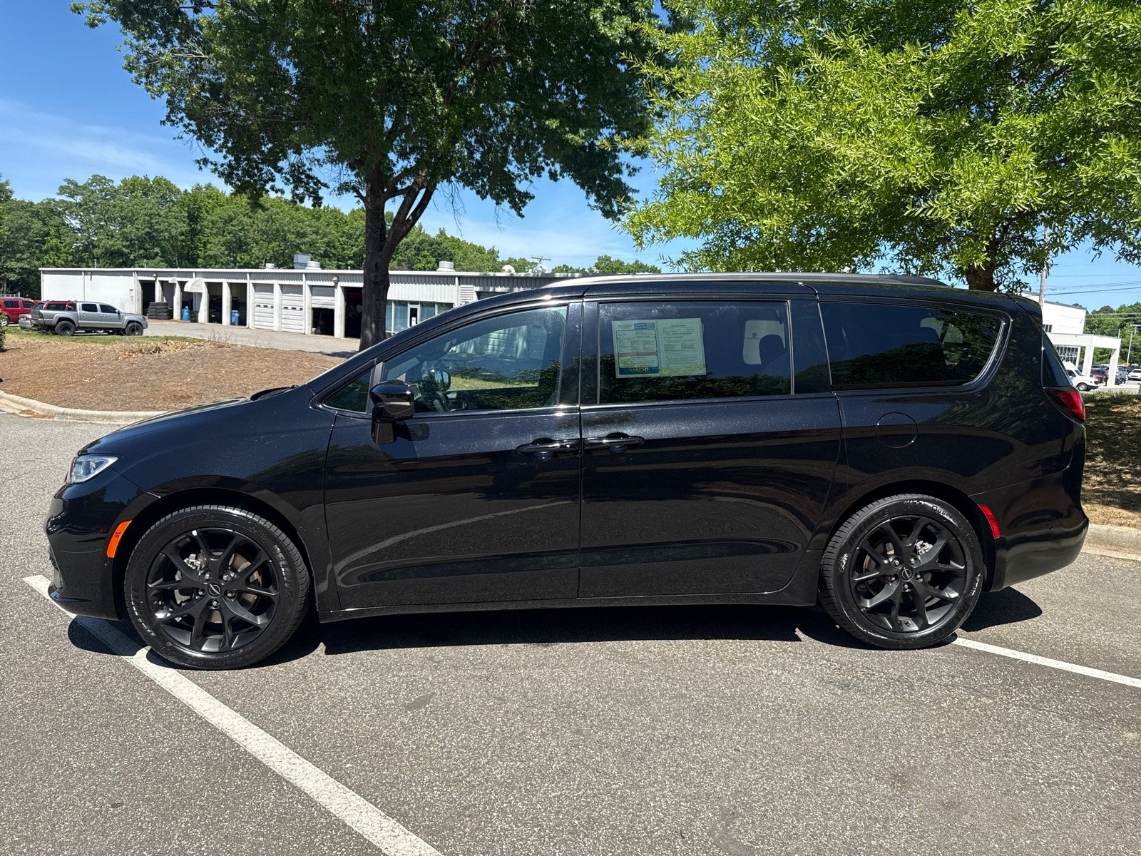 2024 Chrysler Pacifica Limited