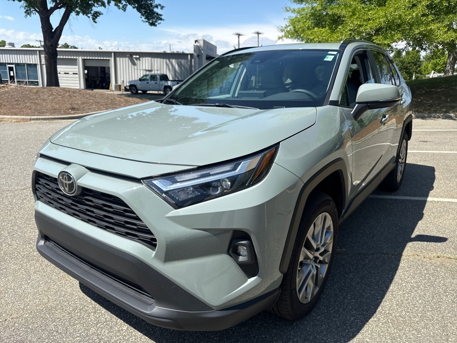 2023 Toyota RAV4 XLE Premium