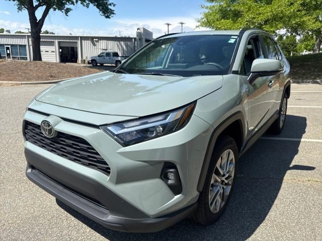 2023 Toyota RAV4 XLE Premium