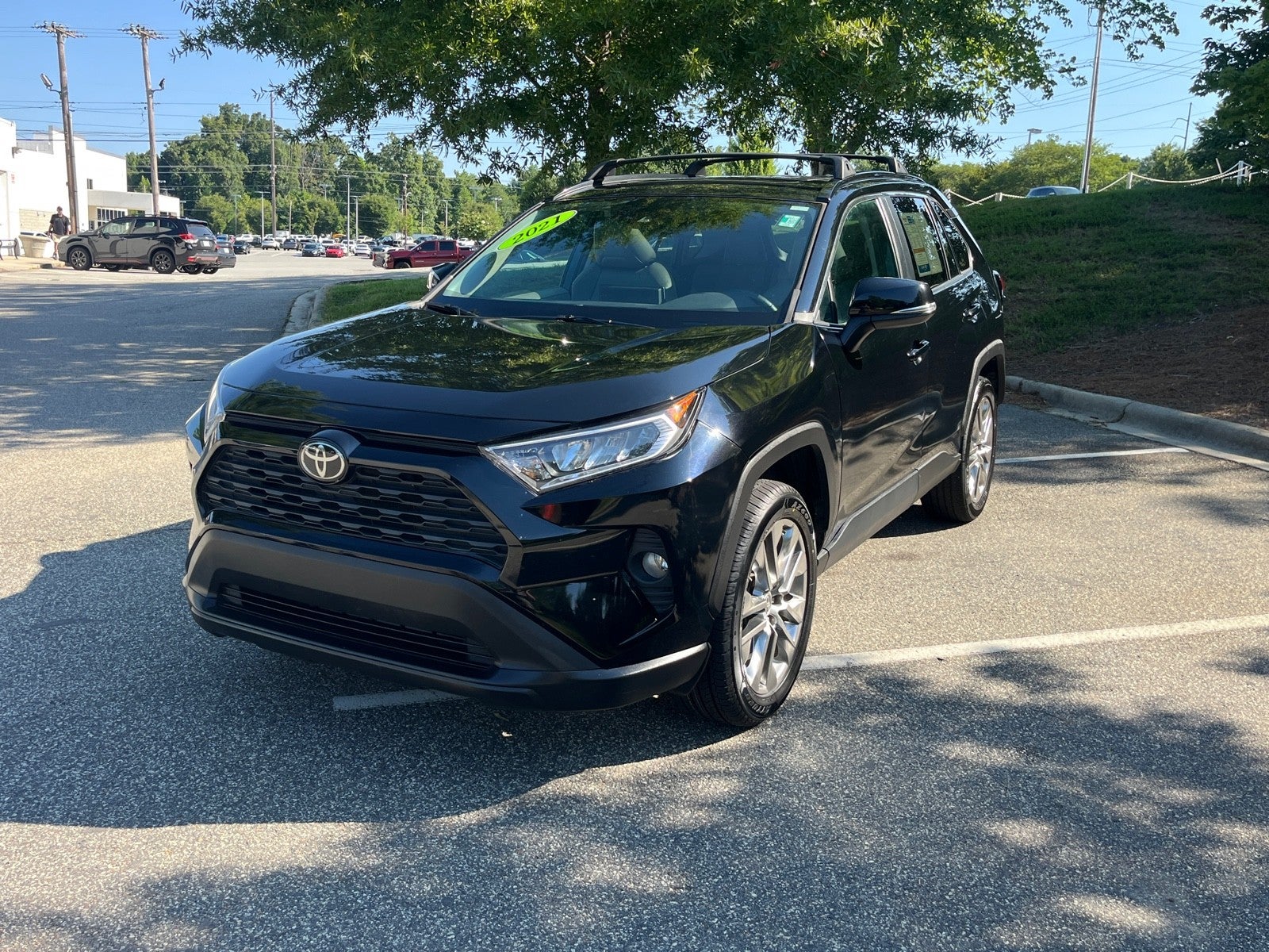 2021 Toyota RAV4 XLE Premium