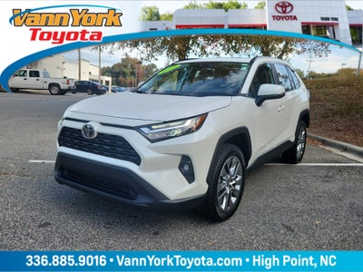 2022 Toyota RAV4 XLE Premium