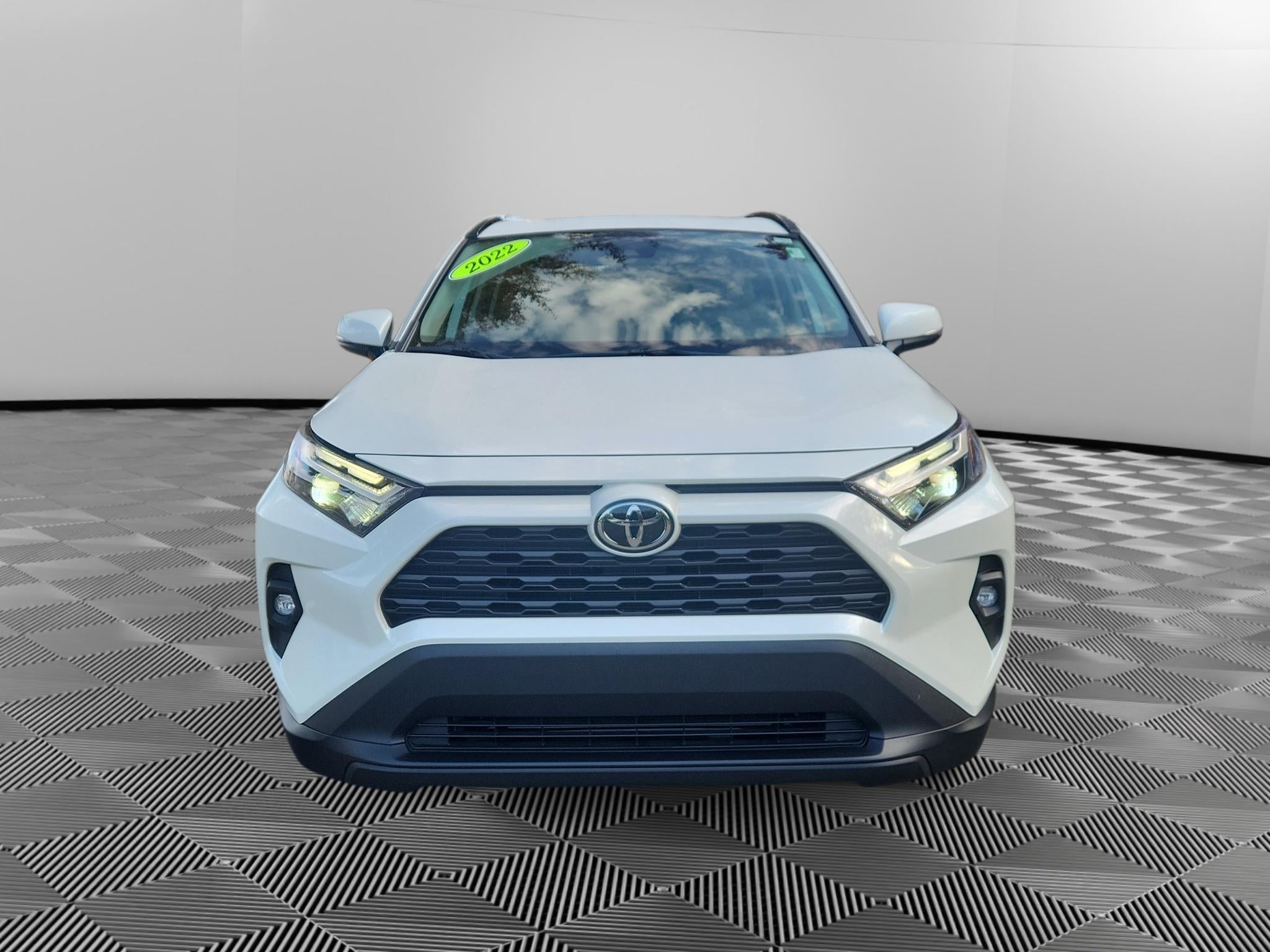 2022 Toyota RAV4 XLE Premium