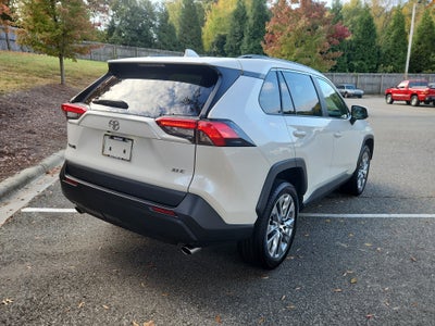 2022 Toyota RAV4 XLE Premium
