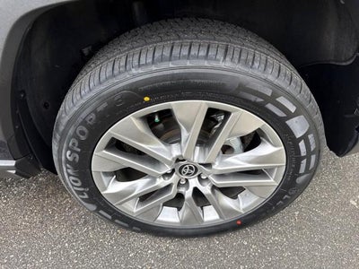 2022 Toyota RAV4 XLE Premium