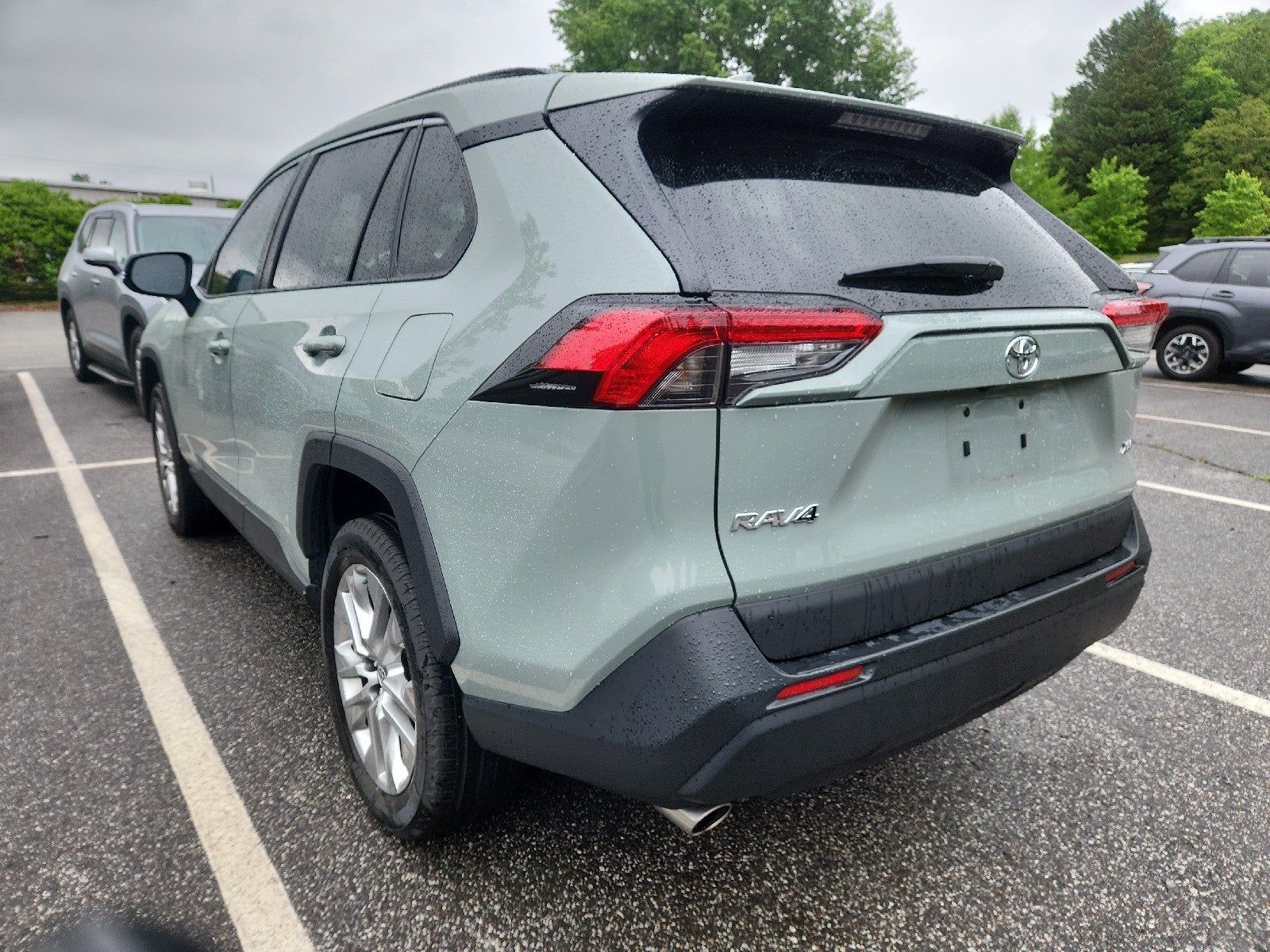 2023 Toyota RAV4 XLE Premium