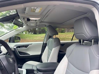 2023 Toyota RAV4 XLE Premium