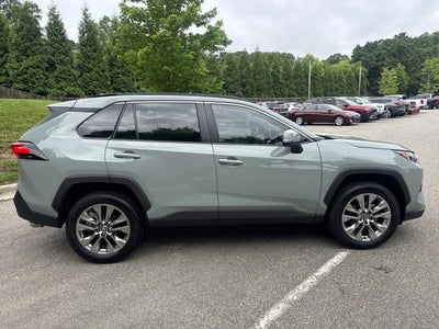 2023 Toyota RAV4 XLE Premium