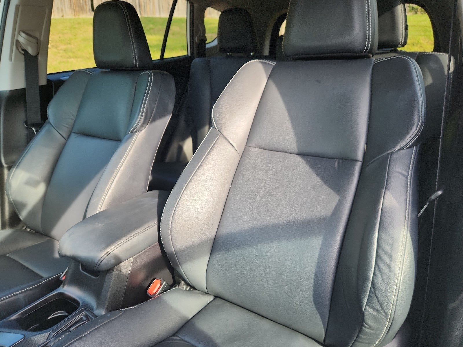 2017 Toyota RAV4 Platinum