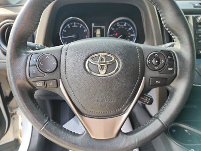 2017 Toyota RAV4 Platinum